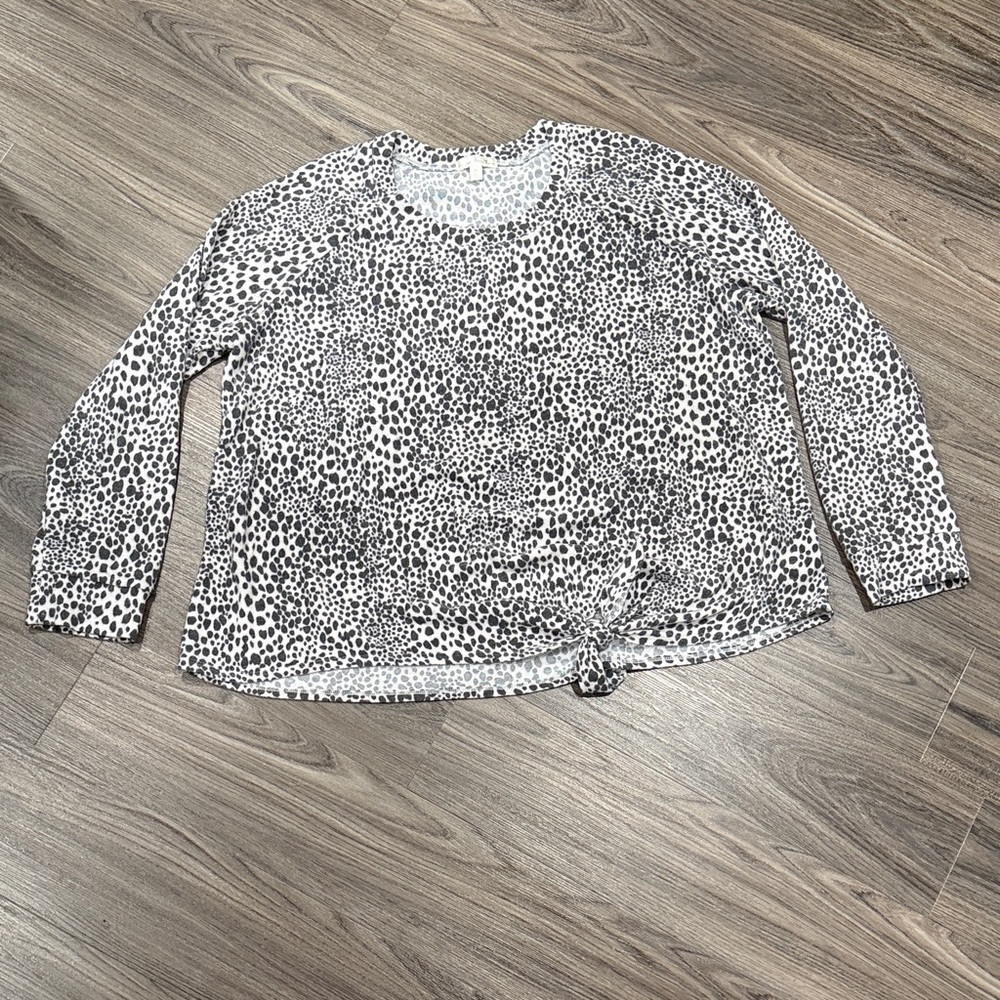 Nine Britton Gray Leopard Print Top
